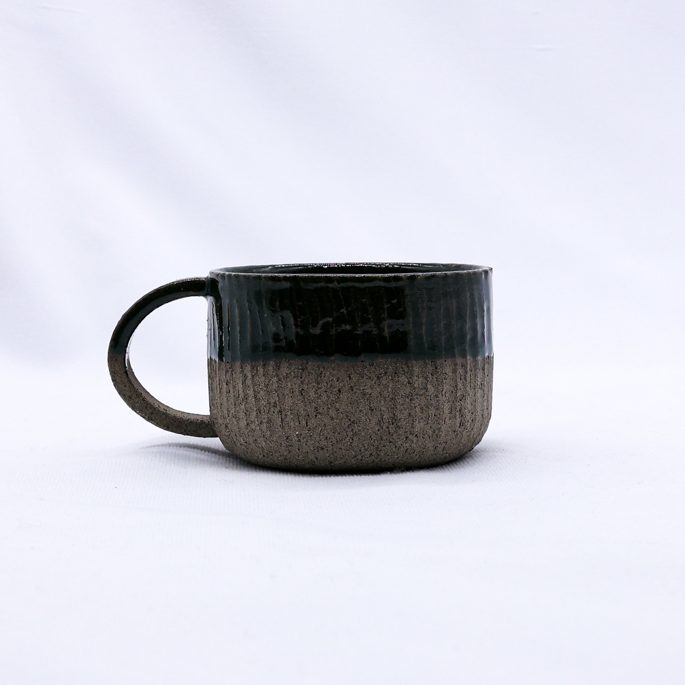 Bluverde Arte Handmade Ceramic Smoked Grey Stoneware Mug - Image 2